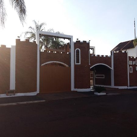 Medieval Motel E Hospedagem (Adults Only) Ribeirão Preto Εξωτερικό φωτογραφία