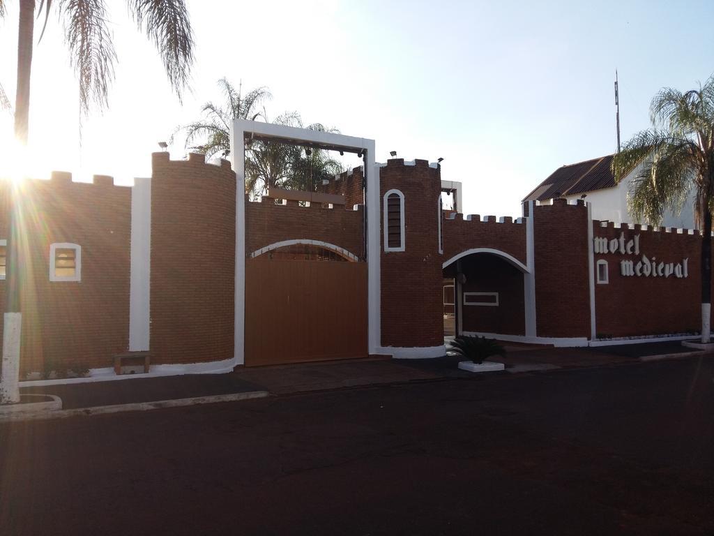 Medieval Motel E Hospedagem (Adults Only) Ribeirão Preto Εξωτερικό φωτογραφία